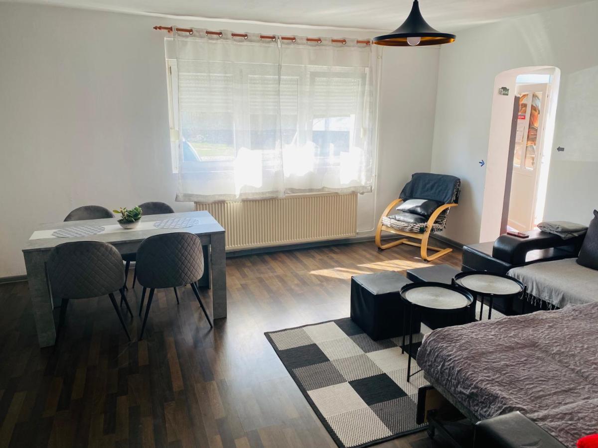 Ðakovo Apartment Zvecaj מראה חיצוני תמונה